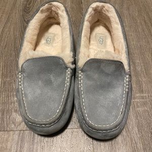Uggs women’s slippers, Ansley